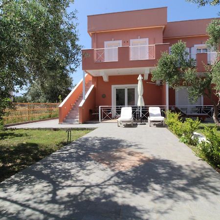 Laconian Collection Mavrovouni Beach House Gytheio Exterior foto
