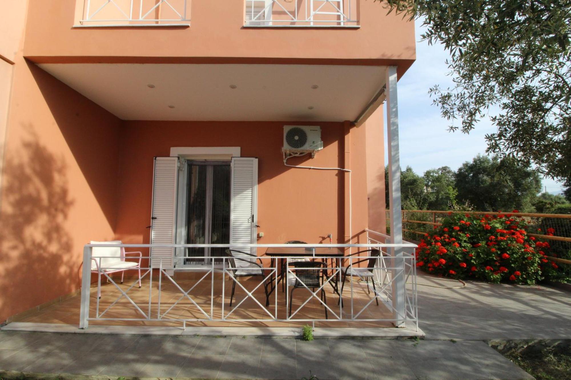 Laconian Collection Mavrovouni Beach House Gytheio Exterior foto
