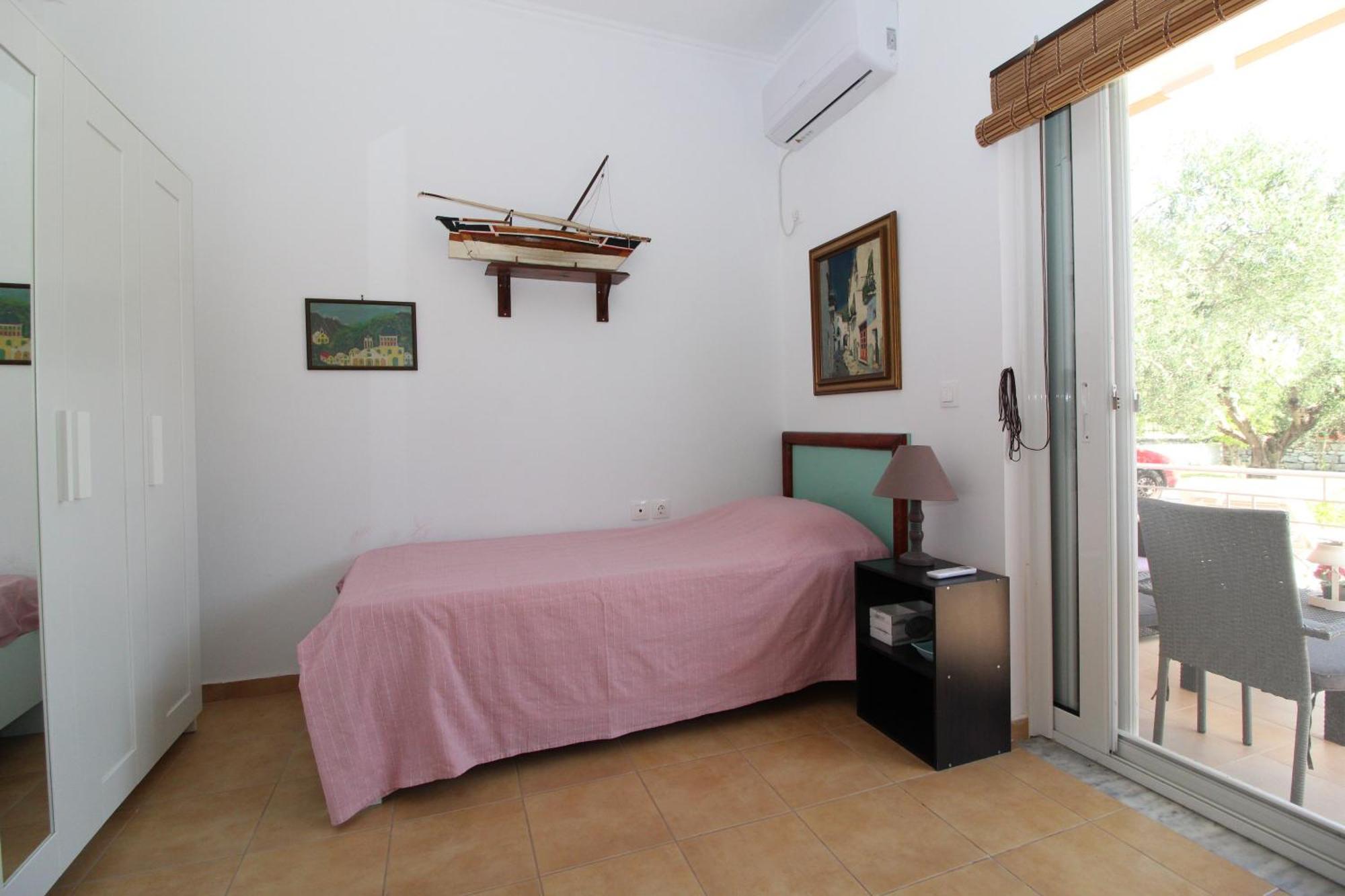 Laconian Collection Mavrovouni Beach House Gytheio Exterior foto