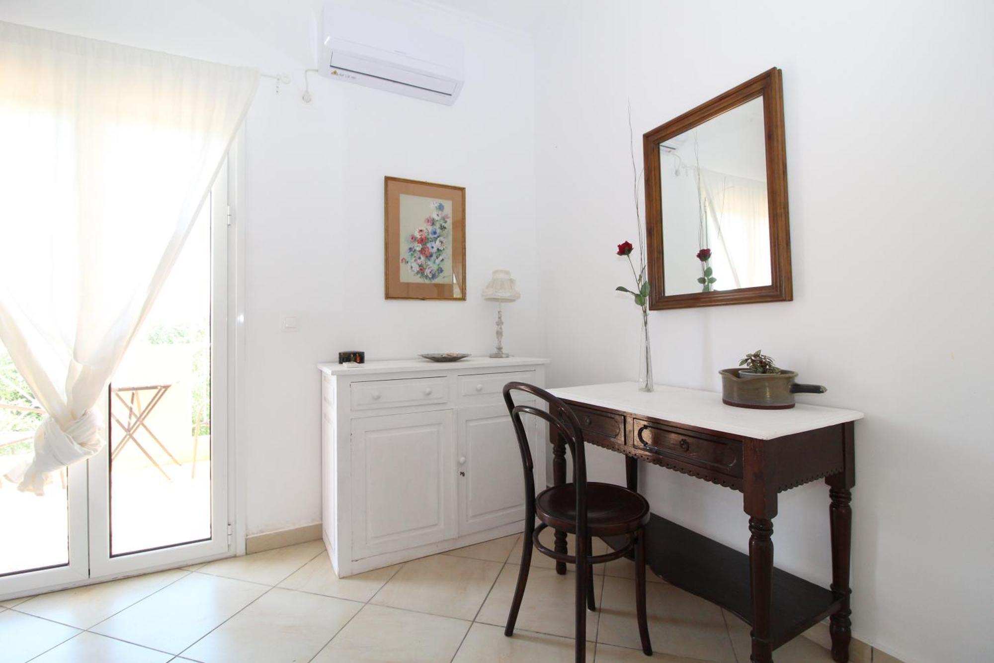 Laconian Collection Mavrovouni Beach House Gytheio Exterior foto