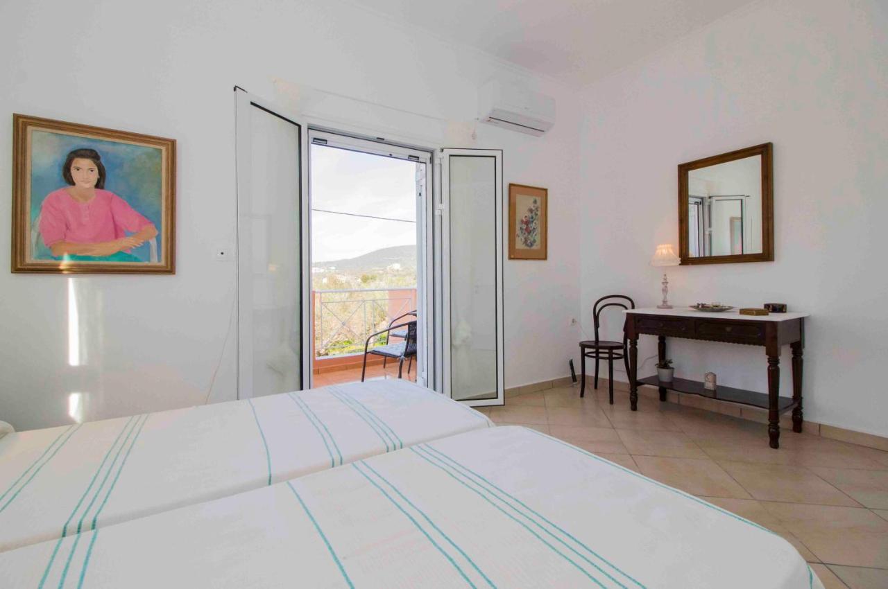 Laconian Collection Mavrovouni Beach House Gytheio Exterior foto