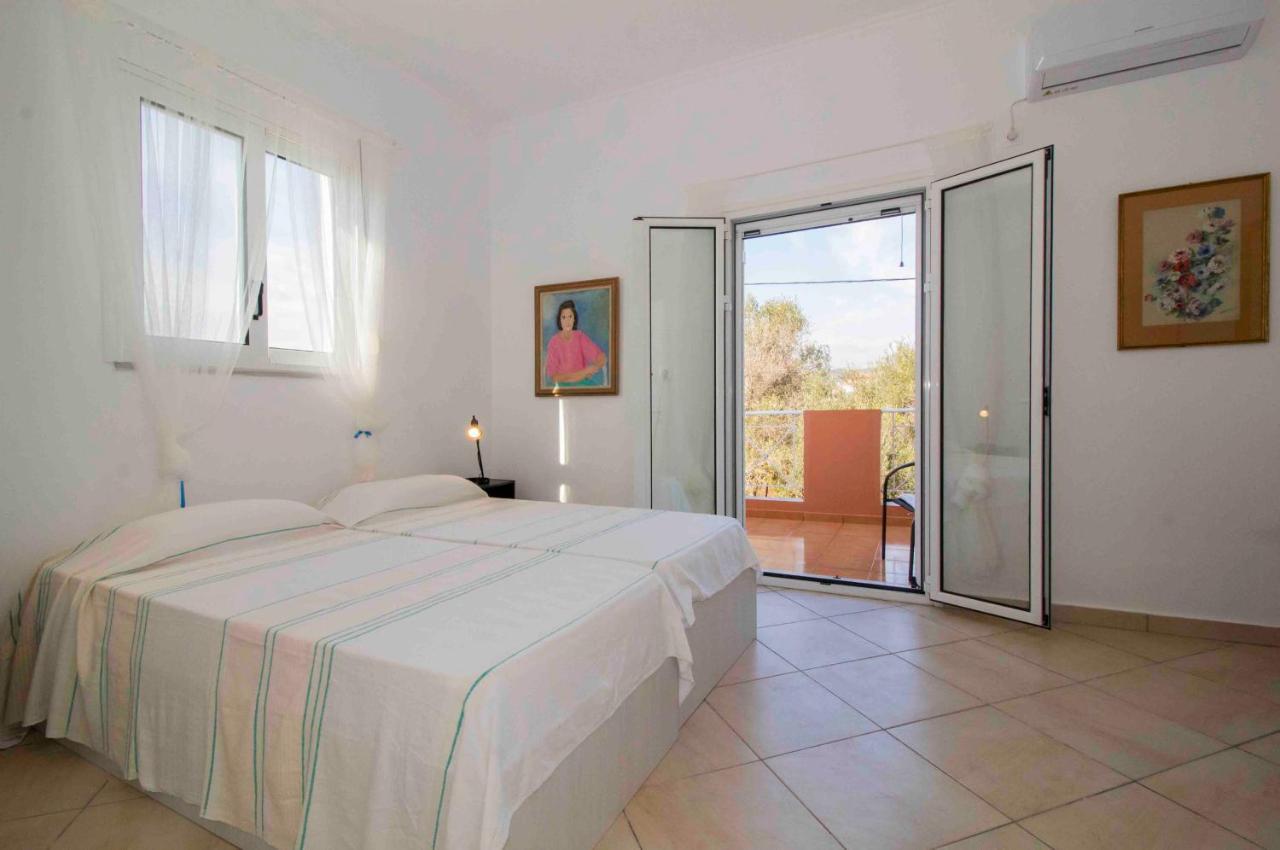 Laconian Collection Mavrovouni Beach House Gytheio Exterior foto