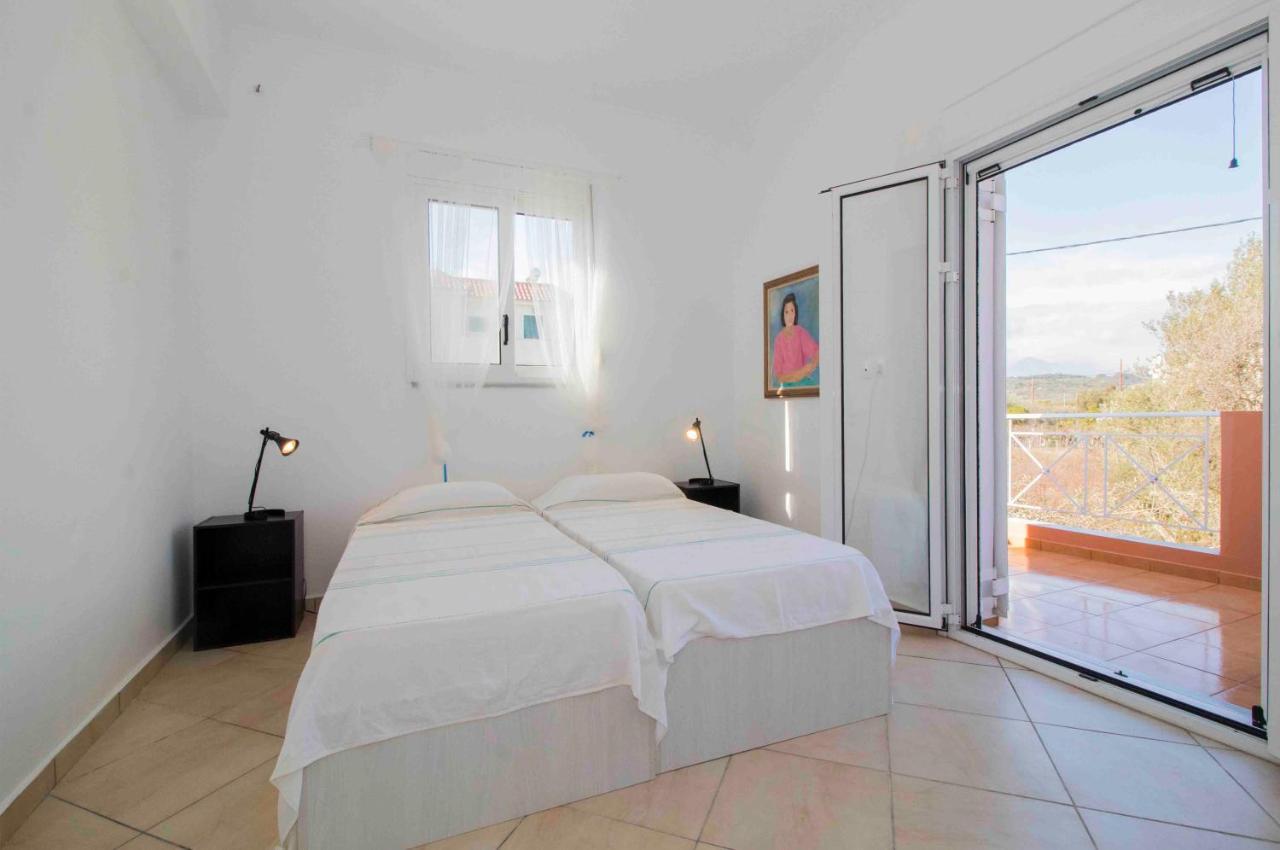 Laconian Collection Mavrovouni Beach House Gytheio Exterior foto