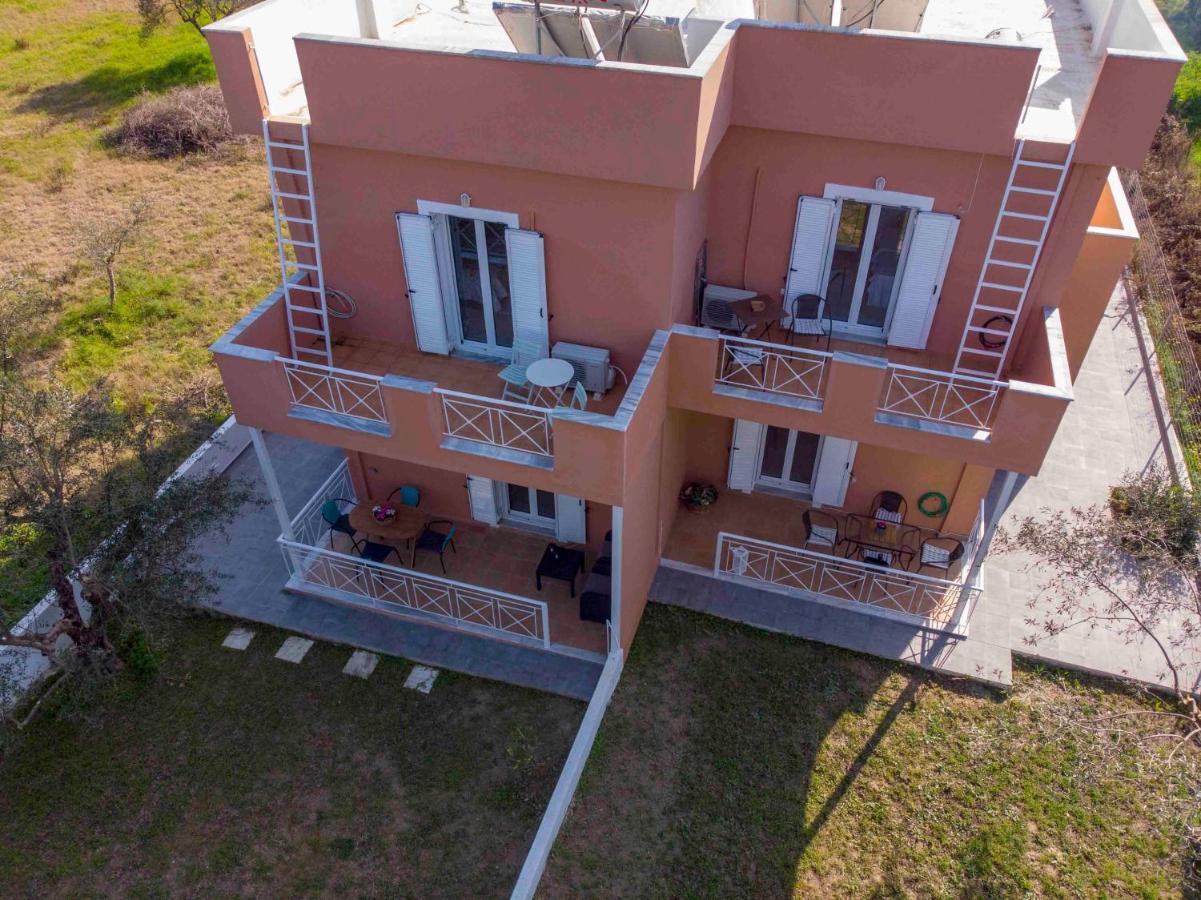 Laconian Collection Mavrovouni Beach House Gytheio Exterior foto